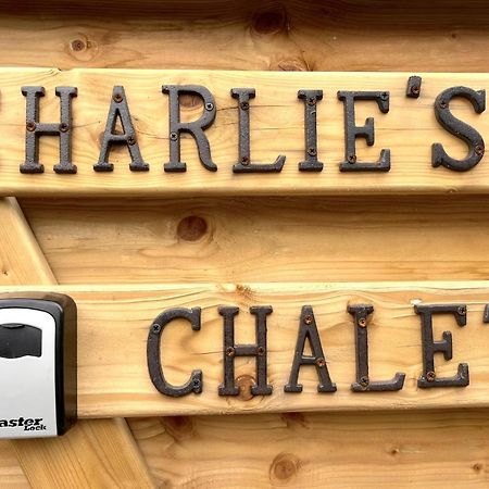 Charlies Chalet Villa Гел Екстериор снимка